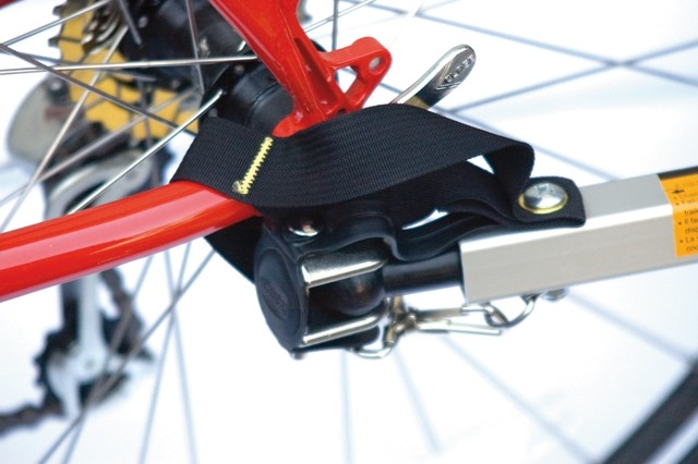 cloud comfort fahrradsattel test Pro Max Sattel - Endlich Schmerzfrei Radfahren Bequem Weich Memory Schaum Radsattel Mit Rotem Warnstreifen Cityradsättel Mountainbikesättel mit Federung Seltsame Fahrräder: Die 10 enhanced-safety-features 1. Bitte wählen Sie: SPEICHERKAPAZITÄT (Liter):160