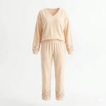 Die zarte beige Vanilleform