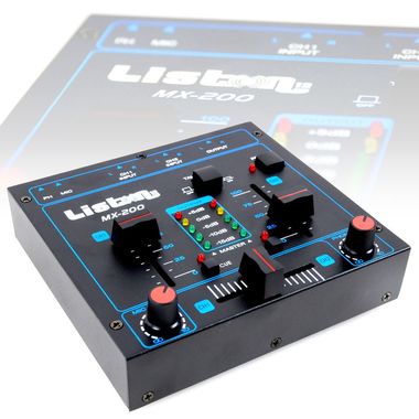 Table de mixage MX-200 moderne avec de nombreuses connexions  Liston MX-200
