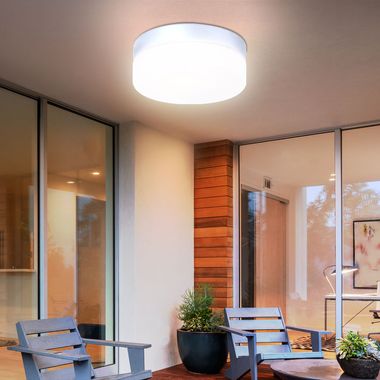 Lampa sufitowa do przestrzeni zewnętrznej w kolorze srebrnym VRANOS