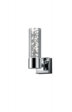 Pretty 3.2 watt LED wall light in chrome