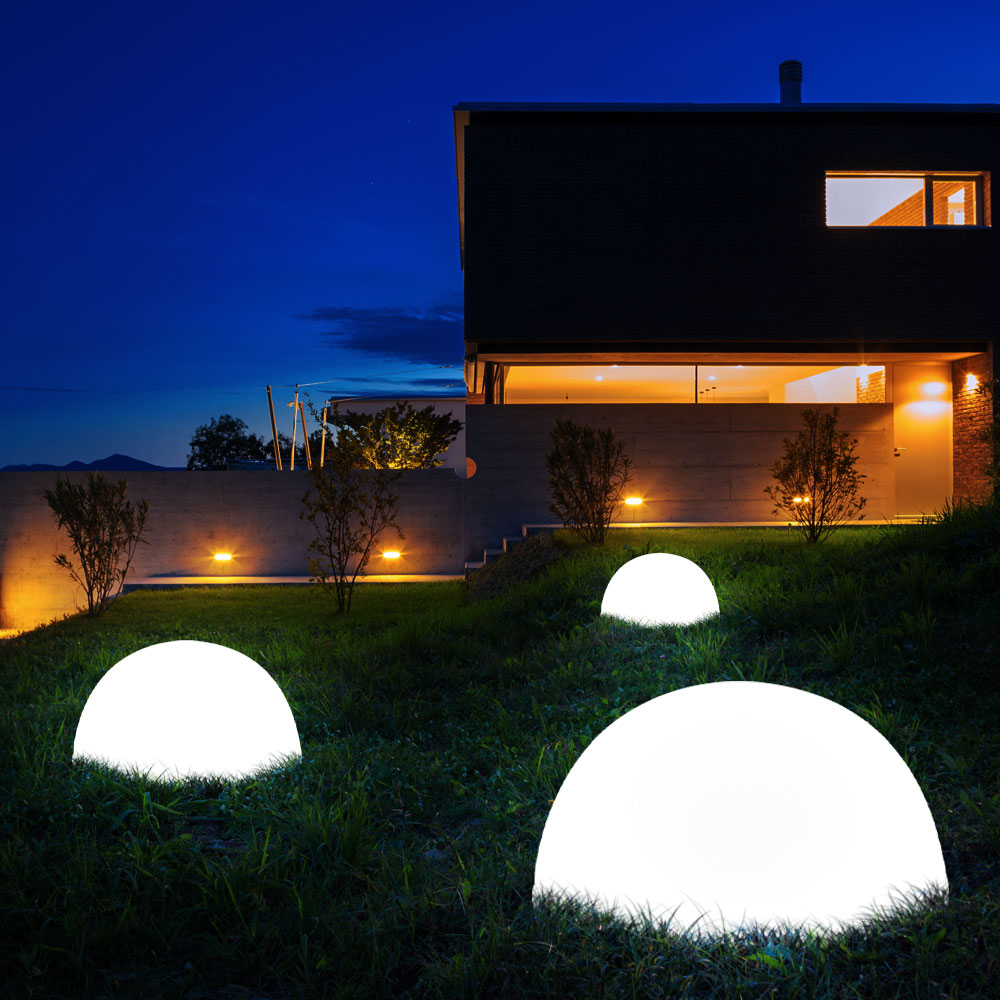 2er Set Moderne LED Halbkugel Solarleuchte für den Garten