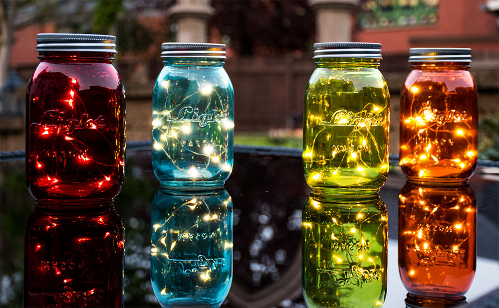 LED Glas mit Lichterkette in vier verschiedenen Farben