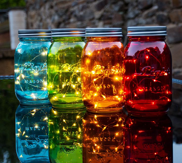 LED Glas mit Lichterkette in vier verschiedenen Farben