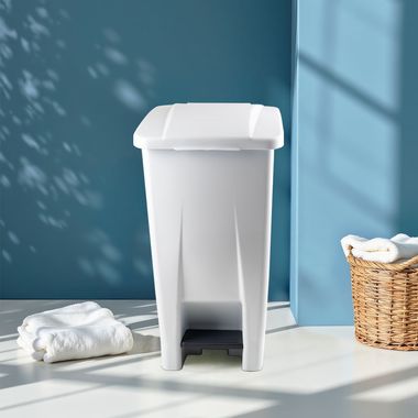 Mülleimer, Rollen, Fußpedal, Tragegriff, H 70cm HACCP weiß