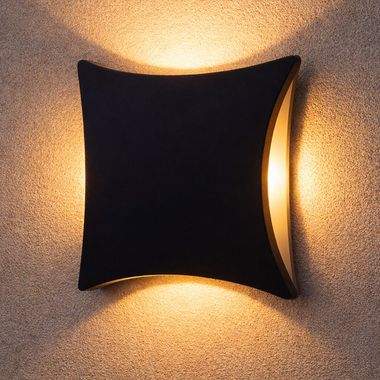 Lampa ścienna LED wykonana z odlewanego ciśnieniowo aluminium, wysokość 20,5 cm