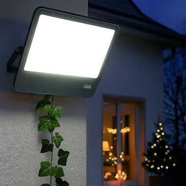 Faretto LED per esterni, 200W, 22960 lumen, bianco freddo, L 40,6 cm