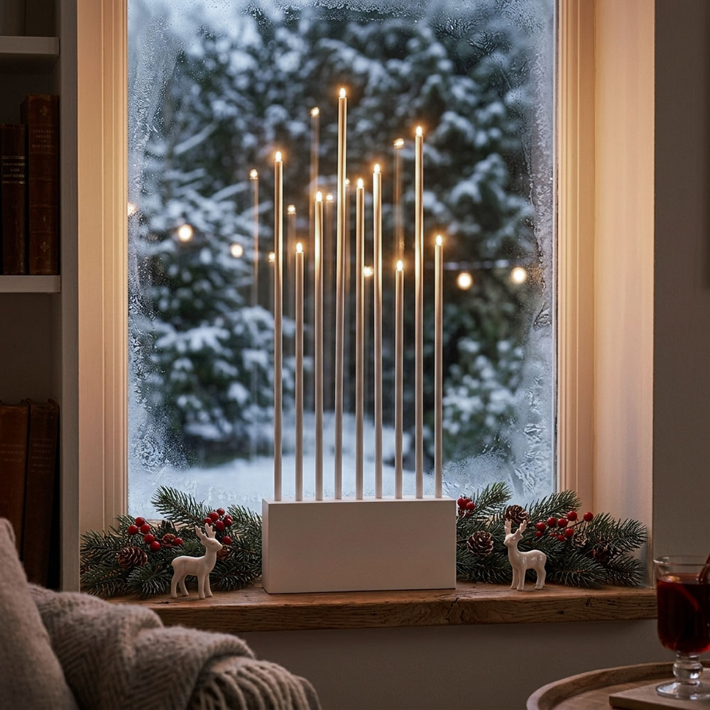 LED Kerzenständer BUZZ, Holz, Weiß, lackiert, 9-flammig, H 60 cm