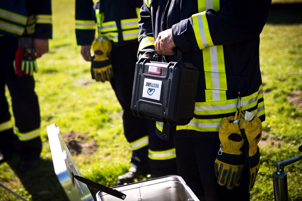 Restube Case Set 1 Bojen für die professionelle Wasserrettung und Drohnenrettung