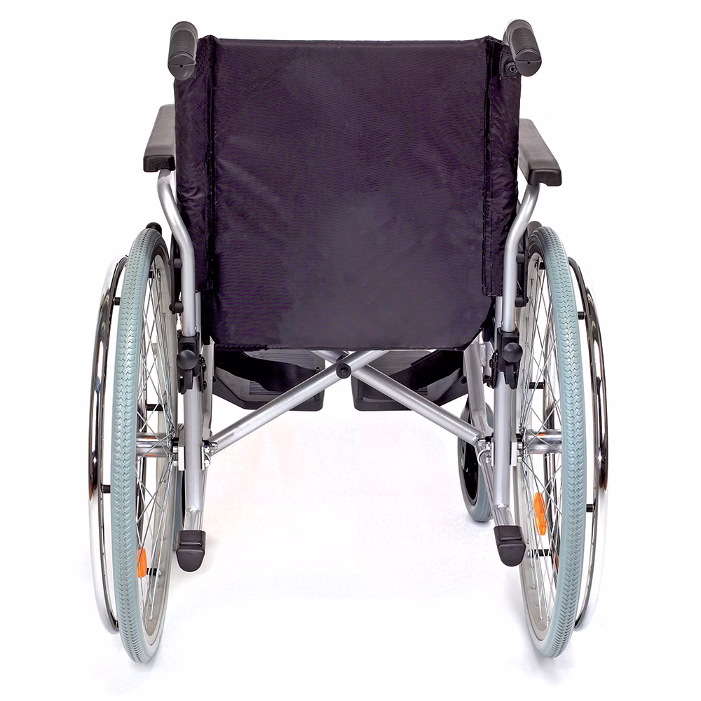 Rollstuhl aus Stahl 43-45cm Sitzbreite