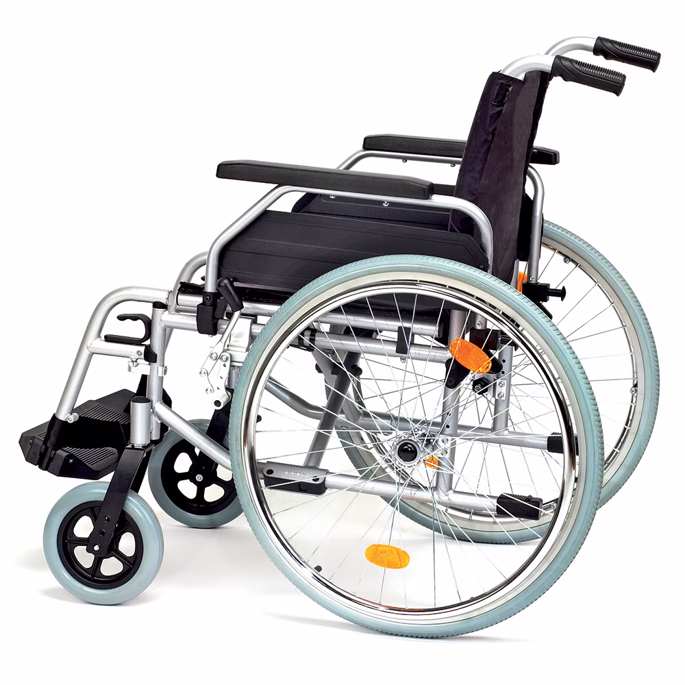 Rollstuhl aus Stahl 43-45cm Sitzbreite
