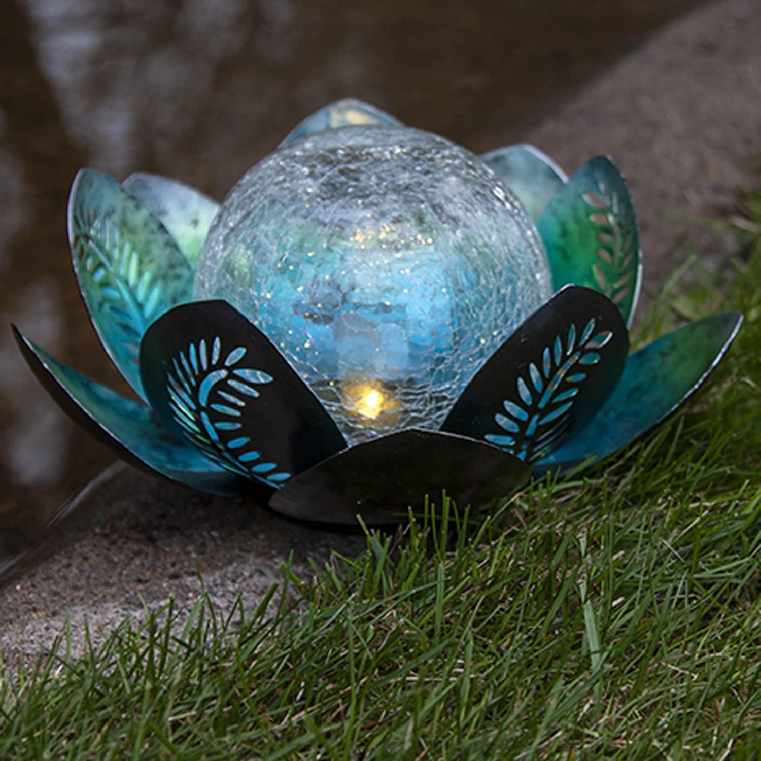 LED Solarlampe Lilly, Lotusblüte, Gartenbeleuchtung | Buvtec