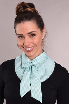 styleBREAKER Damen Blusenkragen Einsatz mit Knopfleiste und Schleife, Kragen für Blusen und Pullover, Schluppenbluse 08020003