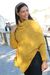 styleBREAKER Damen Feinstrick Poncho mit Zopfmuster und Ärmeln, Schalkragen 08010055