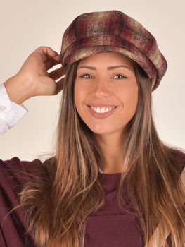styleBREAKER Damen Ballonmütze in Karo Optik, Schirmmütze kariert Vintage Style, Bakerboy Schiebermütze, Newsboy Cap 04023077