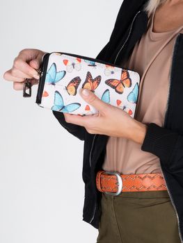 styleBREAKER Damen Geldbörse mit buntem Schmetterling Muster, Vintage Design, Reißverschluss, Portemonnaie 02040156