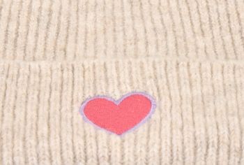 styleBREAKER Damen Strick Beanie mit Herz Stickerei & Fleece Futter | Warme Wintermütze Einheitsgröße 56-59 cm | Weiche gefütterte Beanie Mütze