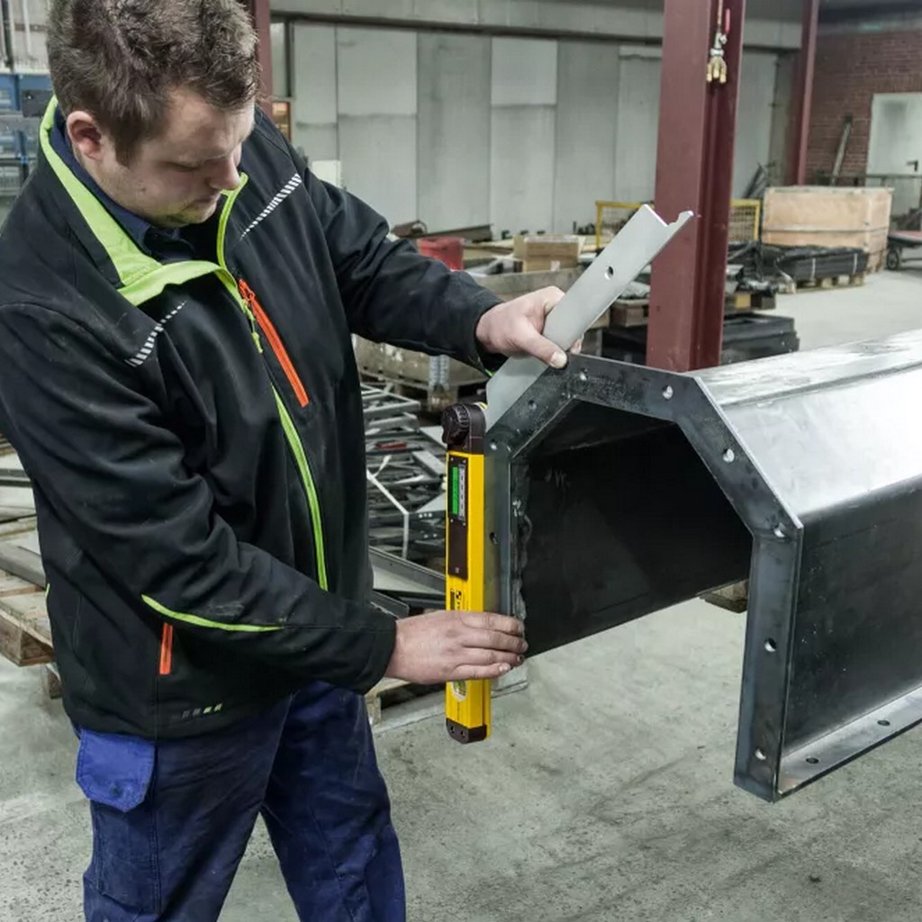 Stabila Elektronischer Winkelmesser TECH 700 DA 80 cm Digital Wasserwaage 19018 Stabila Elektronischer Winkelmesser TECH 700 DA 80 cm Digital Wasserwaage 19018