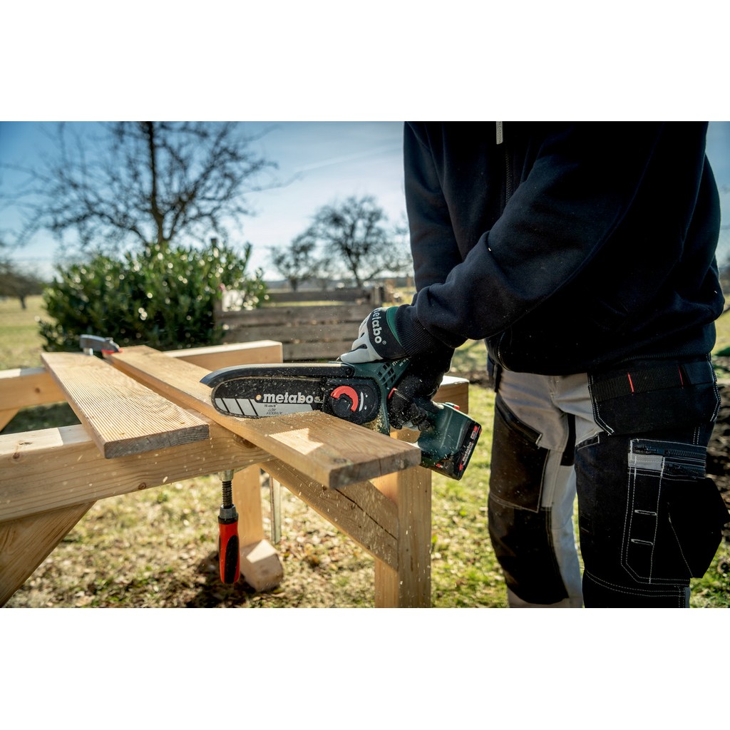 Metabo Akku Gehölzsäge MS 18 LTX 15 + Teleskopstab MS Set Solo ohne Akku Metabo Akku Gehölzsäge MS 18 LTX 15 + Teleskopstab MS Set Solo ohne Akku