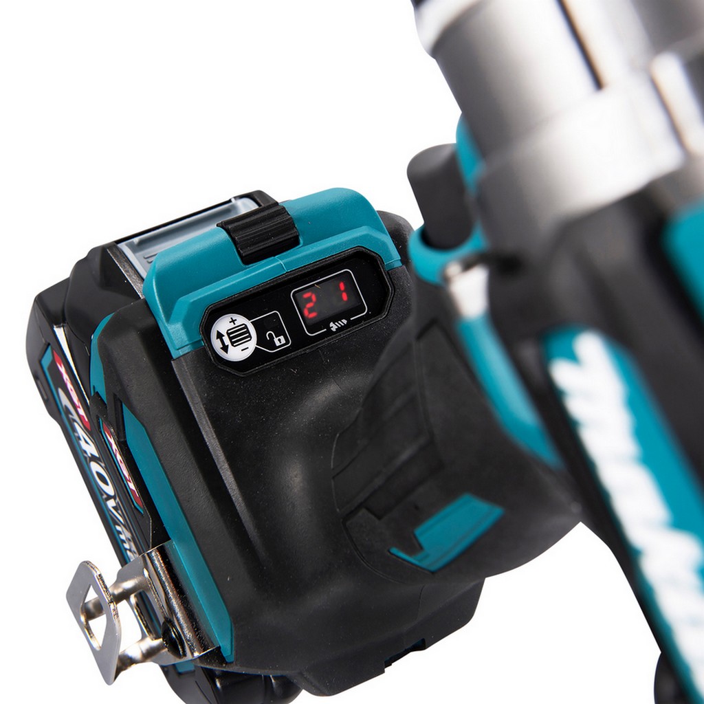 Makita Akku Bohrschrauber XGT 40 V 150 Nm + Leatherman Multi-Tool DF001GD203 Makita Akku Bohrschrauber XGT 40 V 150 Nm + Leatherman Multi-Tool DF001GD203