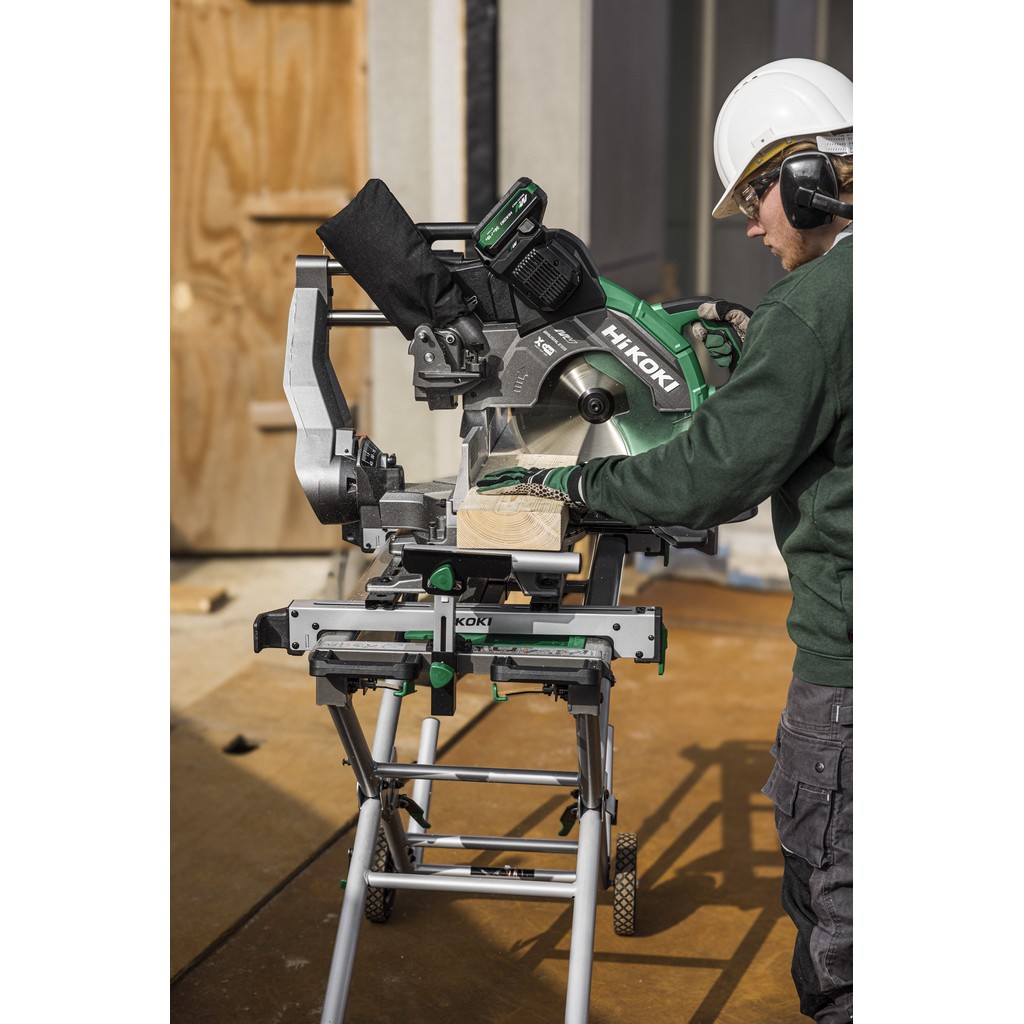 HiKOKI Akku Paneelsäge C3612DRAW4Z Kappsäge Doppelgehrung Solo 36 V 305 mm HiKOKI Akku Paneelsäge C3612DRAW4Z Kappsäge Doppelgehrung Solo 36 V 305 mm