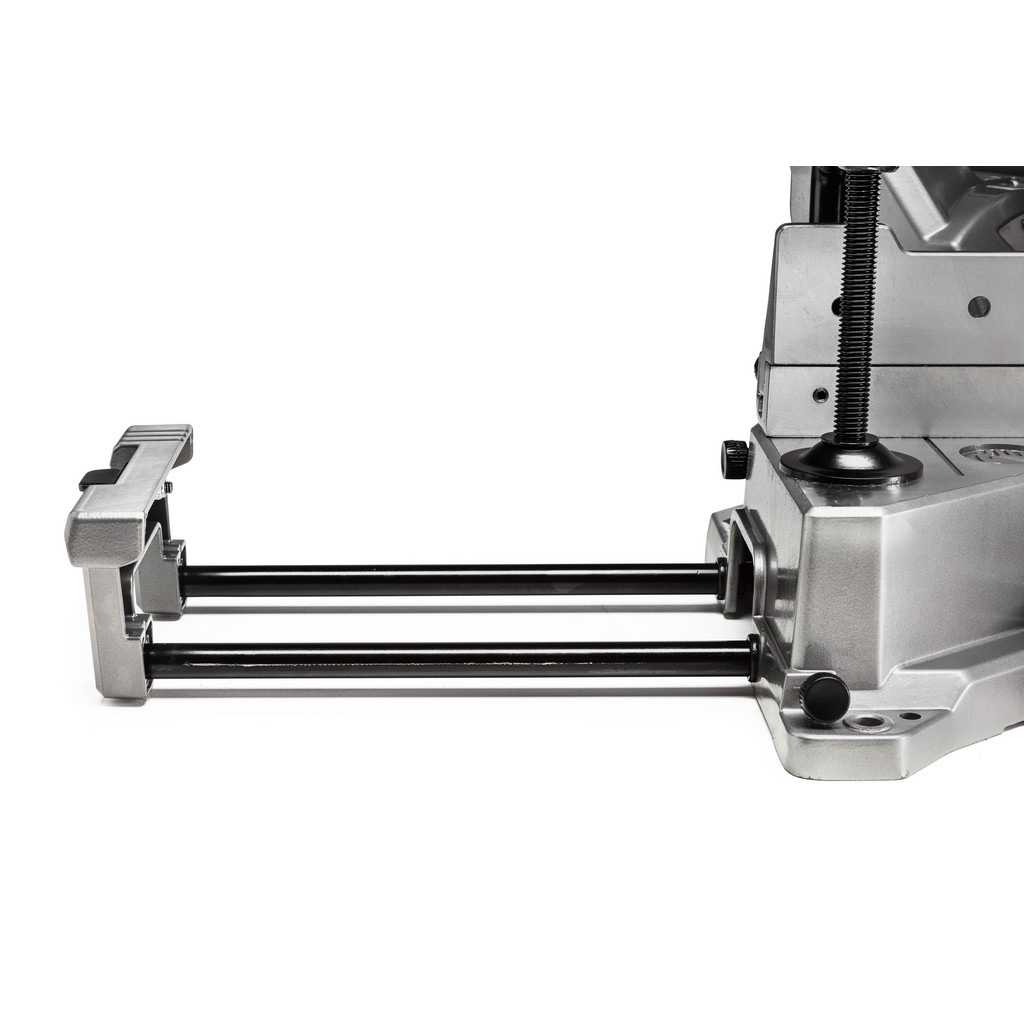 HiKOKI Paneelsäge C8FSHGWAZ 216 mm 1.100 W mit Laseranzeige integrierte LED HiKOKI Paneelsäge C8FSHGWAZ 216 mm 1.100 W mit Laseranzeige integrierte LED