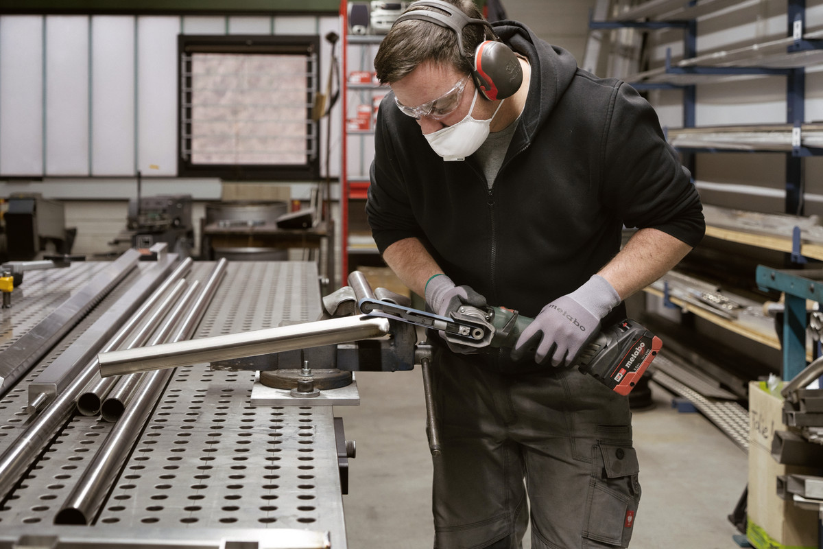 METABO Akku-Bandfeile BF 18 LTX 90 600321850 Karton METABO Akku-Bandfeile BF 18 LTX 90 600321850 Karton