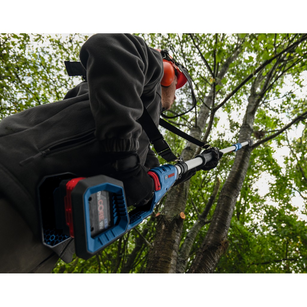 Bosch Professional Akku Teleskop Hochentaster GKE 18V-25 TP 2,9 m 06008D6000 Bosch Professional Akku Teleskop Hochentaster GKE 18V-25 TP 2,9 m 06008D6000