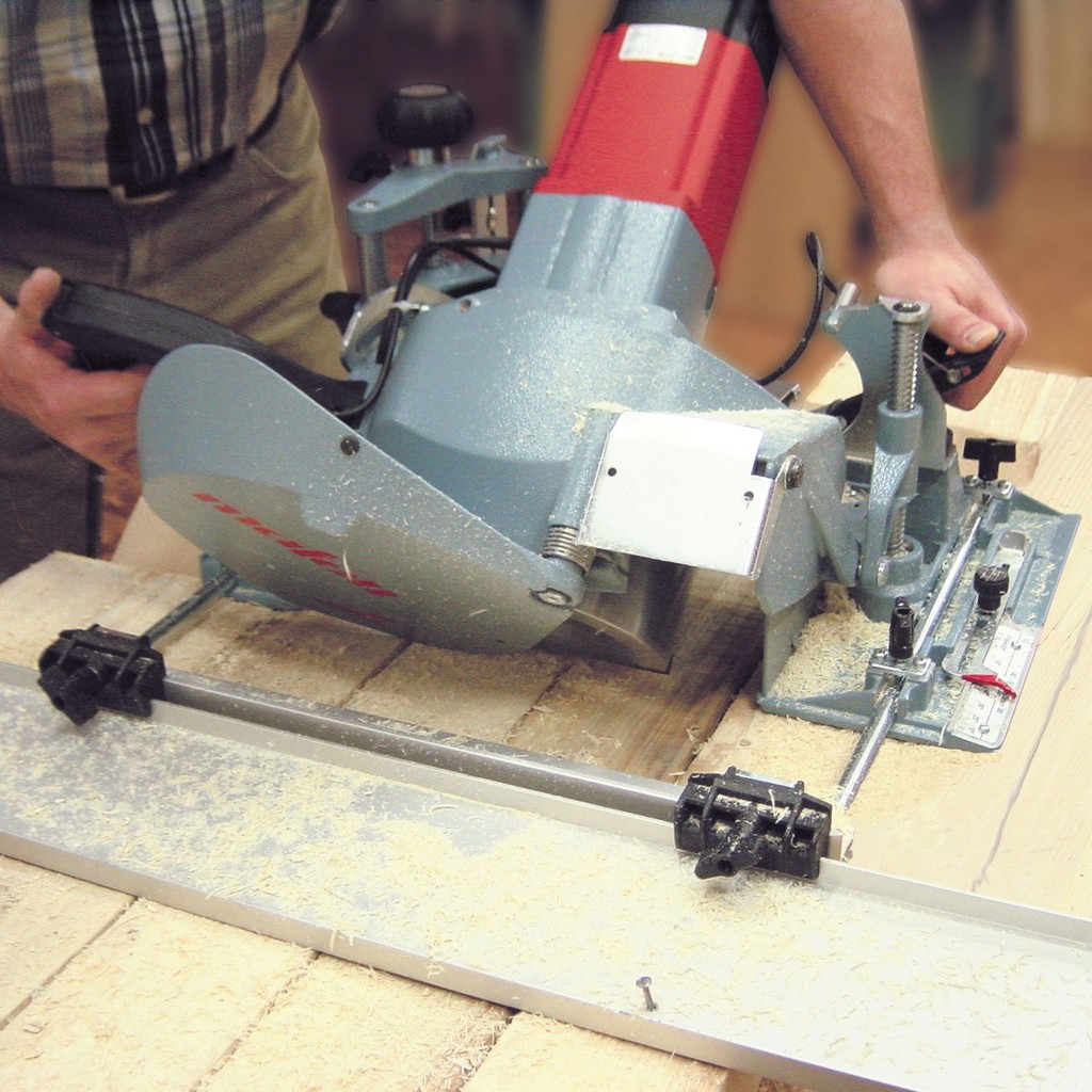 Mafell Kervenfräse ZK115 EC 230 V 50 Hz 3000 W 21,1 kg 925001 Mafell Kervenfräse ZK115 EC 230 V 50 Hz 3000 W 21,1 kg 925001