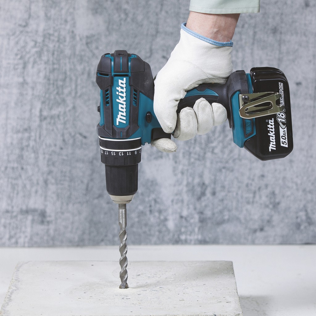 Makita DLX2497J Akku Schlagbohrschrauber DHP482 LED Lampe 2 x 3,0Ah Ladegerät Makita DLX2497J Akku Schlagbohrschrauber DHP482 LED Lampe 2 x 3,0Ah Ladegerät