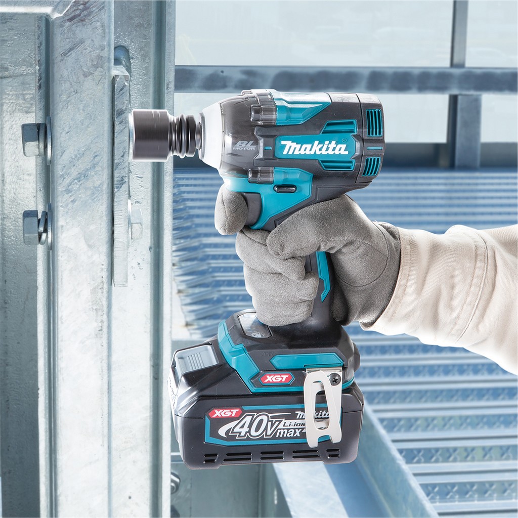 Makita Akku Schlagschrauber Schrauber XGT 40V TW004GZ Makita Akku Schlagschrauber Schrauber XGT 40V TW004GZ