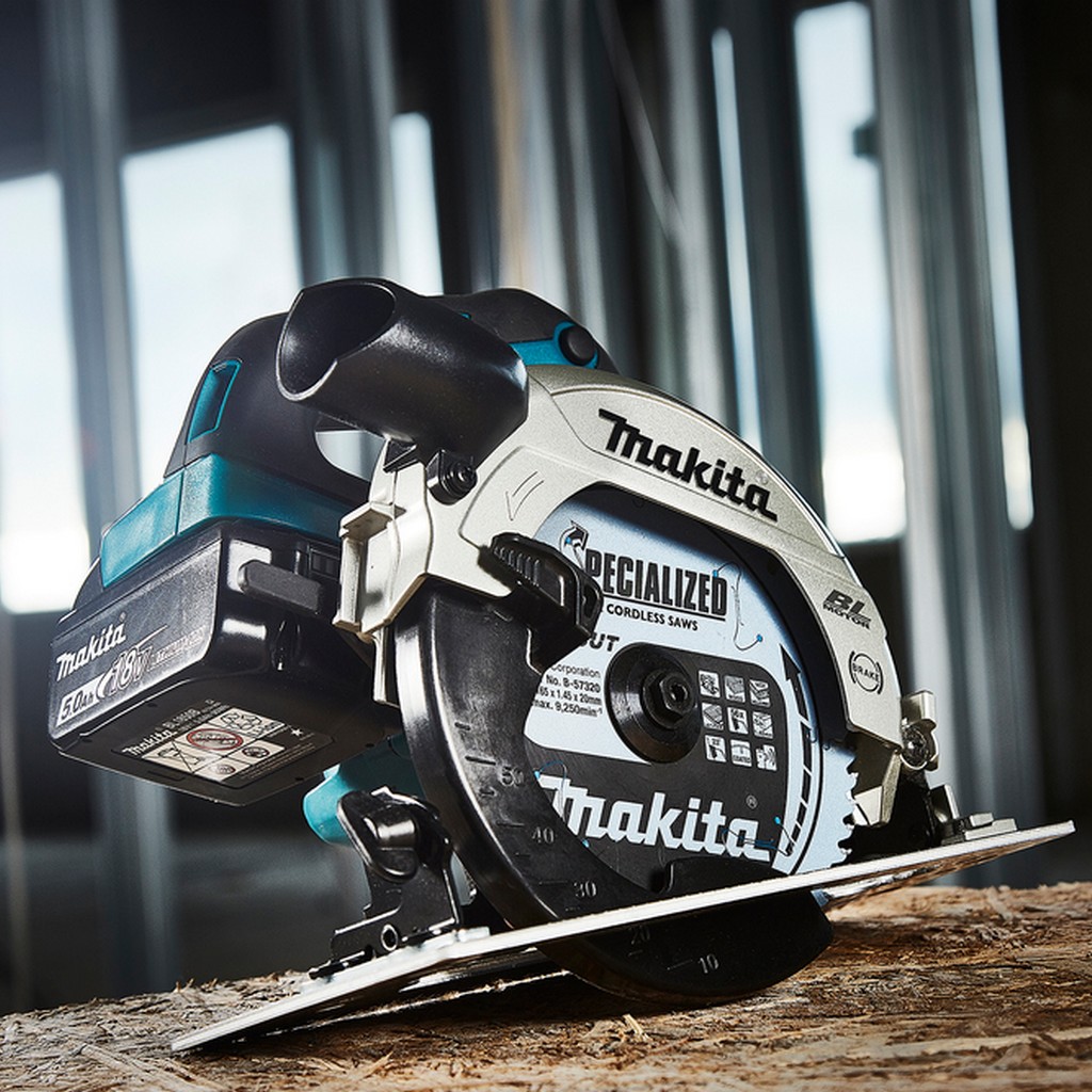 Makita Akku Handkreissäge Sägeblatt 165x20mm 57mm 18V DHS660Z Makita Akku Handkreissäge Sägeblatt 165x20mm 57mm 18V DHS660Z