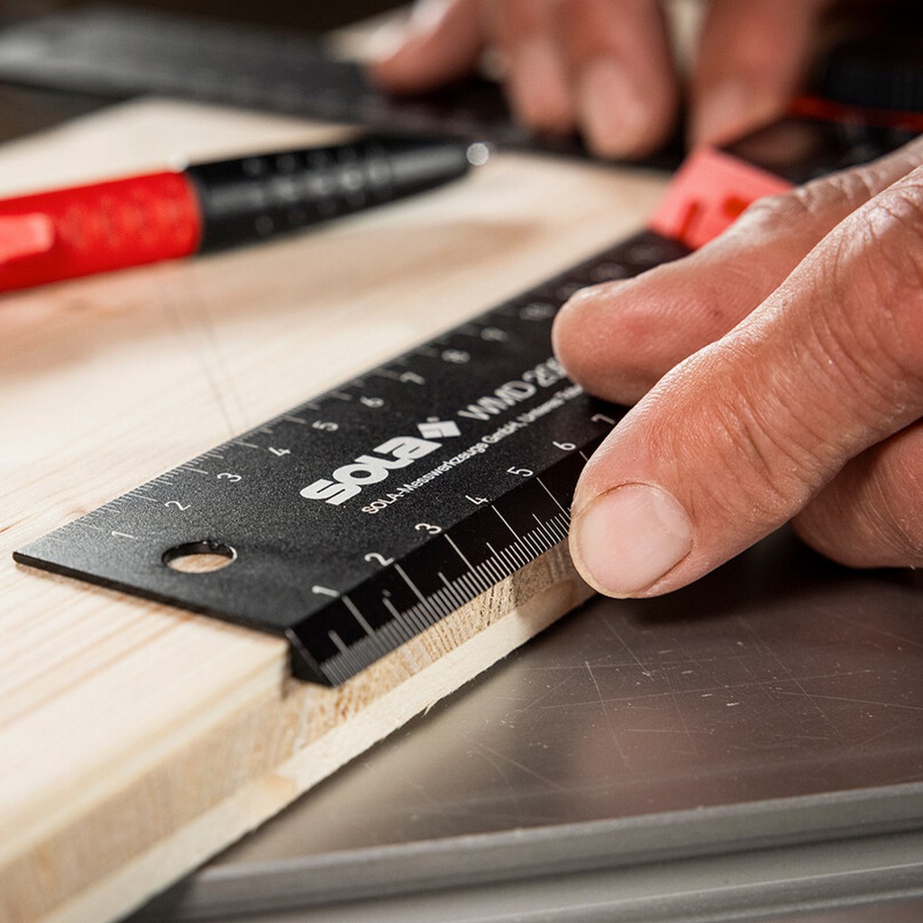 Sola Winkelmesser Messer Digital elektronisch verstellbar 270Grad Lineal WMD 200 Sola Winkelmesser Messer Digital elektronisch verstellbar 270Grad Lineal WMD 200