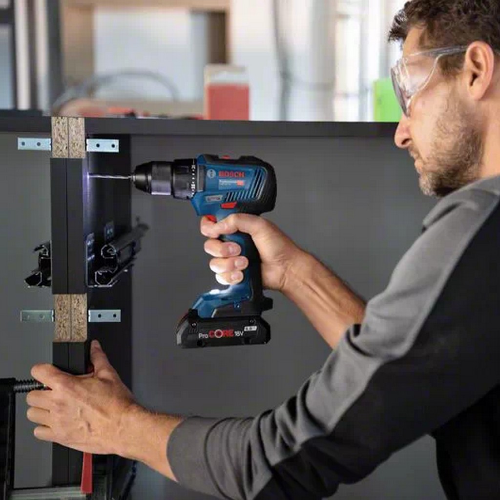 Bosch Combo Kit 2x Akku Schrauber GDR 18V-200 + GSR 18V-55 06019J2108 Bosch Combo Kit 2x Akku Schrauber GDR 18V-200 + GSR 18V-55 06019J2108
