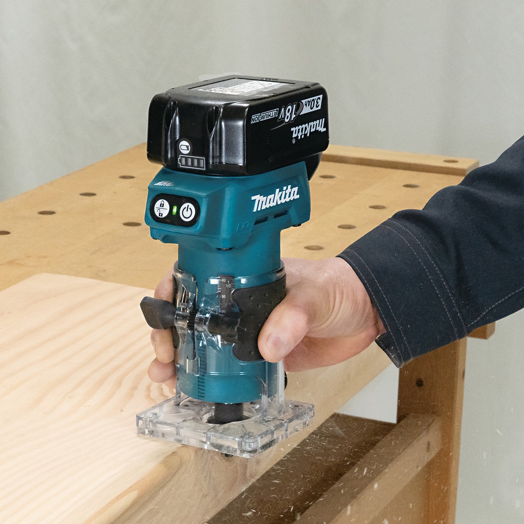 Makita Akku Kantenfräse 18V Hubhöhe 0 - 42mm ohne Akku ohne Ladegerät DRT52Z Makita Akku Kantenfräse 18V Hubhöhe 0 - 42mm ohne Akku ohne Ladegerät DRT52Z