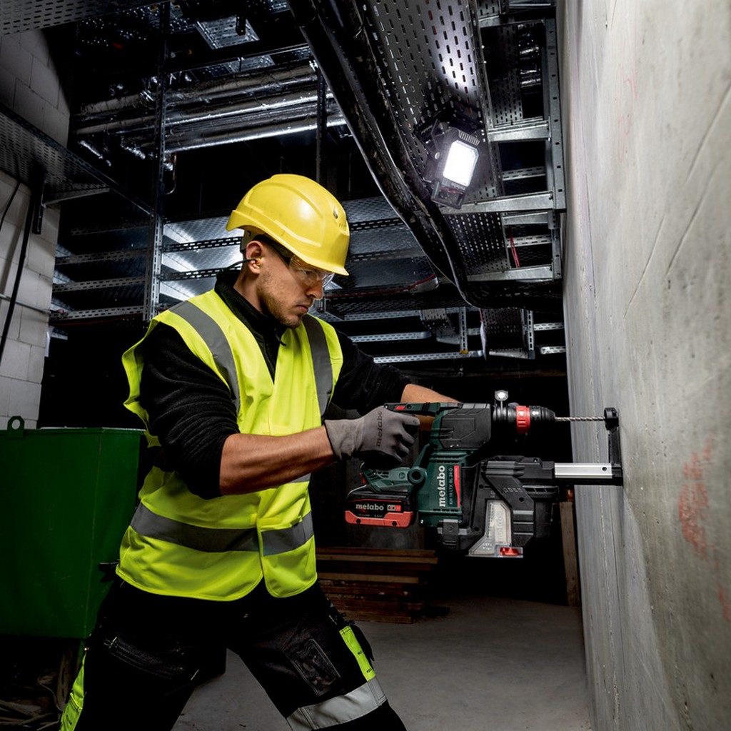 Metabo Akku Kombihammer KH 18 LTX BL 24 Q CAS + Bohrer- Meißelset + Sportbeutel Metabo Akku Kombihammer KH 18 LTX BL 24 Q CAS + Bohrer- Meißelset + Sportbeutel