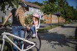 Hamax Caress Fahrradkindersitz mit abschließbarer Rahmenbefestigung