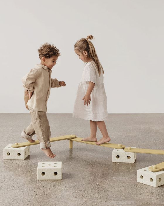 MODU Balance Track / Balancierstrecke