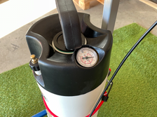 Nassmarkierwagen FM 704 - mit Handpumpe
