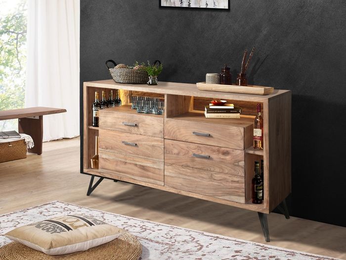 HUDSON Kommode 2 Türen / 2 Schubladen / 4 Ablagen / Licht Hudson Kommode mit Beleuchtung und Dekoelementen im Wohnraum