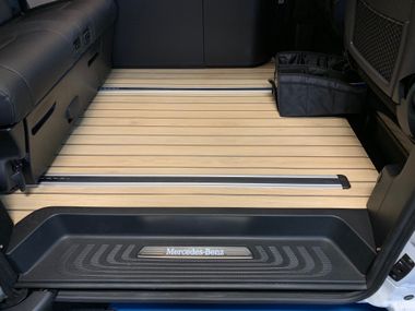 Mercedes Marco Polo Zubehör Shop - 1sternehotel - alles für den Mercedes Marco Polo - Sitzschienen - Abdeckleiste für Mercedes-Benz V Klasse, Vito, Viano, Marco Polo, Marco Polo Horizon, Marco Polo Activity Sitzschienen - Abdeckleiste für Mercedes-Benz V Klasse, Vito, Viano, Marco Polo, Marco Polo Horizon, Marco Polo Activity