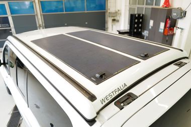 L'installation solaire intelligente de 320 watts, montage inclus, pour Mercedes-Benz Marco Polo, Horizon, Activity W447 & Viano Marco Polo W639 à partir de l'année de construction 2004.