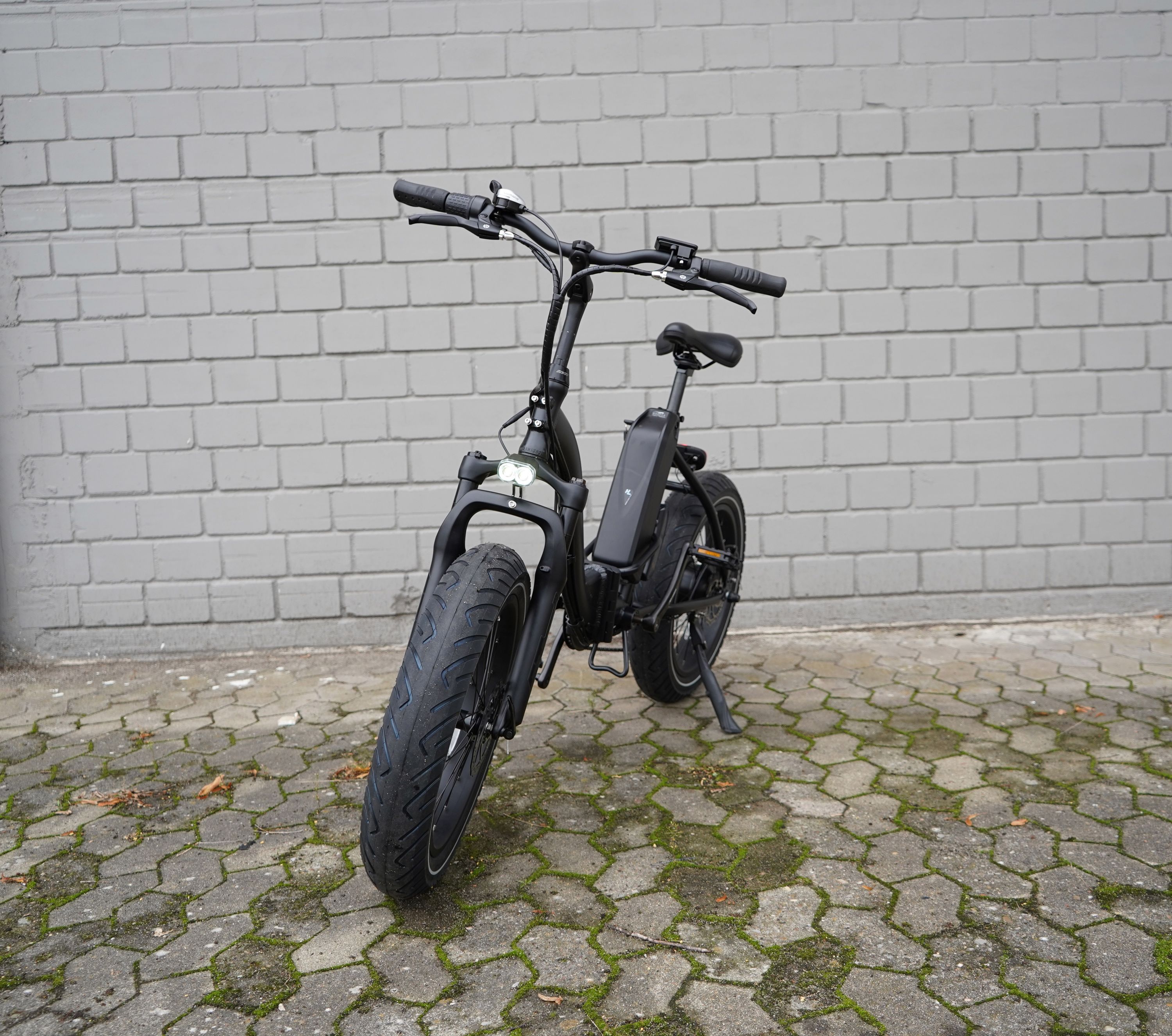 abus fahrradhelm arica Airbreaker x Eroica radhelm Boho_creolen_gold Lippenstiftbox basteln Model:A7