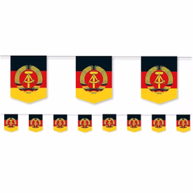 DDR Party-Set Deko für 8 Personen 49-tlg. Pappgeschirr Mottoparty Nostalgie schwarz rot gold Ostalgie Andere Länder