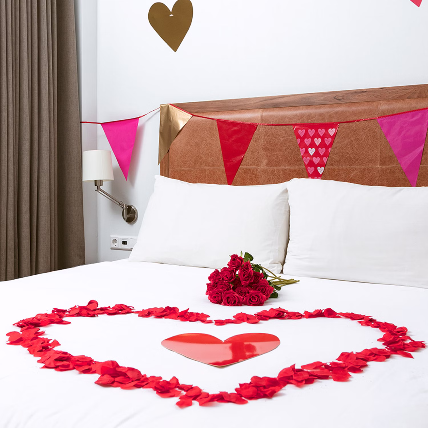 Rote Rosenblätter 288 Stück Streudeko Hochzeit 3,5 cm Tischdeko Party-Zubehör Verlobung Valentinstag Liebesbeweis Dekoideen I love you Rote Rosenblätter 288 Stück Streudeko Hochzeit 3,5 cm Tischdeko Party-Zubehör Verlobung Valentinstag Liebesbeweis Dekoideen I love you