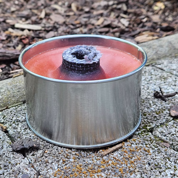 Fackeltopf 2,5 h Brennzeit große Flamme Partyfeuer Gartenfackel Fackel Topf Deko Garten-Party Sommerfest Garten-Deko Tisch-Deko Fackeltopf mit 2,5 Stunden Brenndauer von Vorne ohne Flamme