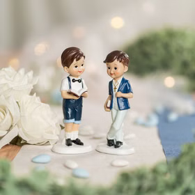 Kommunion Tortenfigur Junge mit Bibel 15,5 cm Kommunionskuchen Deko Weiß Blau Erstkommunion Jugendweihe Kommunions-Deko Tisch-Deko Dekoration Tortenfigur Zwei Kommunionsfiguren Jungen als Dekoration für Kommunionsfeiern – ideal für Kuchen, Tisch oder Erinnerungsstück.
