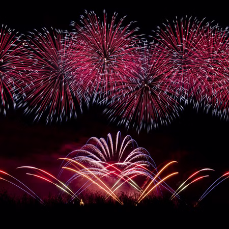 Feuerwerk Programm Vier mit 40 Feuerwerksbatterien Feuerwerk online kaufen Hochzeitsfeuerwerk Geburtstagsfeuerwerk Silvesterfeuerwerk Feuerwerk Programm Vier mit 40 Feuerwerksbatterien Feuerwerk online kaufen Hochzeitsfeuerwerk Geburtstagsfeuerwerk Silvesterfeuerwerk