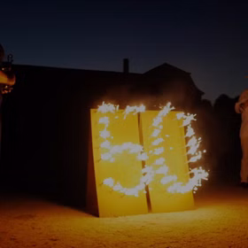 Lichterbild Brennende Zahl 50 Geschenkidee Goldene Hochzeit Geburtstag Jubiläum Feuerwerk.