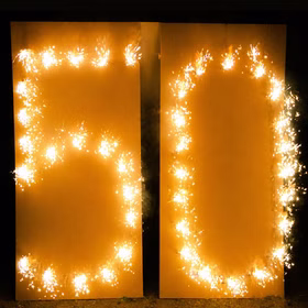 Lichterbild Brennende Zahl 50.